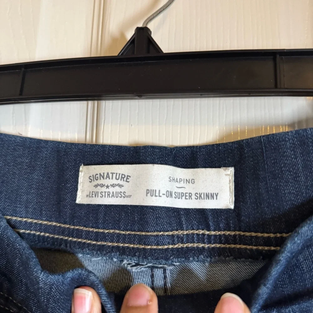 Signature by Levi Strauss Dark Blue Boyfriend Jeans - Picture 3 of 7